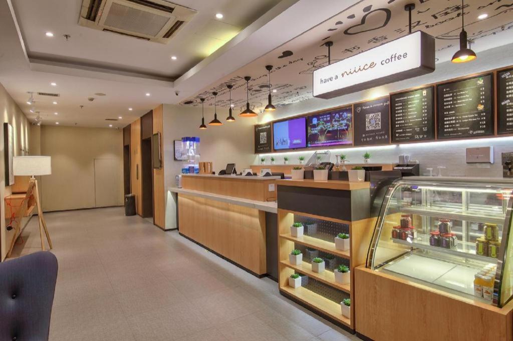 Hanting Hotel Ningbo Tian Yi Square Newbranch Eksteriør billede